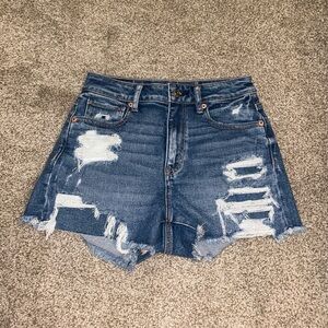 NWOT American Eagle Mom Shorts
